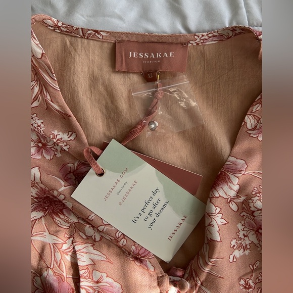JessaKae Pink Floral Mini Dress - XL - Picture 2 of 4